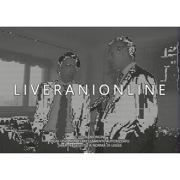 NEG-RETROSPETTIVA MASSIMO MORATTI PRESIDENTE INTER  NELLA FOTO MASSIMO MORATTI CON MARCO TRONCHETTI PROVERA PRESIDENTE PIRELLI PER LA SPONSORIZZAZIONE SULLE MAGLIE DELL\'INTER A TERRAZZA MARTINI MILANO NELL\'ANNO 1995 AG ALDO LIVERANI SAS  