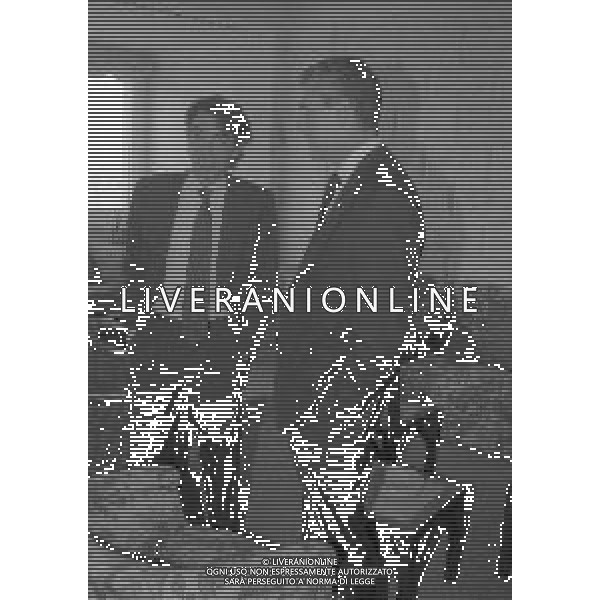 NEG-RETROSPETTIVA MASSIMO MORATTI PRESIDENTE INTER  NELLA FOTO MASSIMO MORATTI CON MARCO TRONCHETTI PROVERA PRESIDENTE PIRELLI PER LA SPONSORIZZAZIONE SULLE MAGLIE DELL\'INTER A TERRAZZA MARTINI MILANO NELL\'ANNO 1995 AG ALDO LIVERANI SAS  