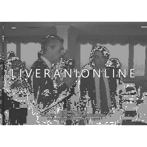 NEG-RETROSPETTIVA MASSIMO MORATTI PRESIDENTE INTER  NELLA FOTO MASSIMO MORATTI CON MARCO TRONCHETTI PROVERA PRESIDENTE PIRELLI PER LA SPONSORIZZAZIONE SULLE MAGLIE DELL\'INTER A TERRAZZA MARTINI MILANO NELL\'ANNO 1995 AG ALDO LIVERANI SAS  