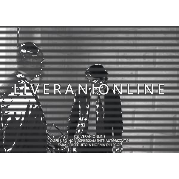 NEG-RETROSPETTIVA MASSIMO MORATTI PRESIDENTE INTER  NELLA FOTO MASSIMO MORATTI PRESIDENTE INTER NELL\'ANNO 1995 CON GIAMMARIA VISCONTI DI MODRONE A MILANO IN TERRAZZA MARTINI A MILANO AG ALDO LIVERANI SAS  