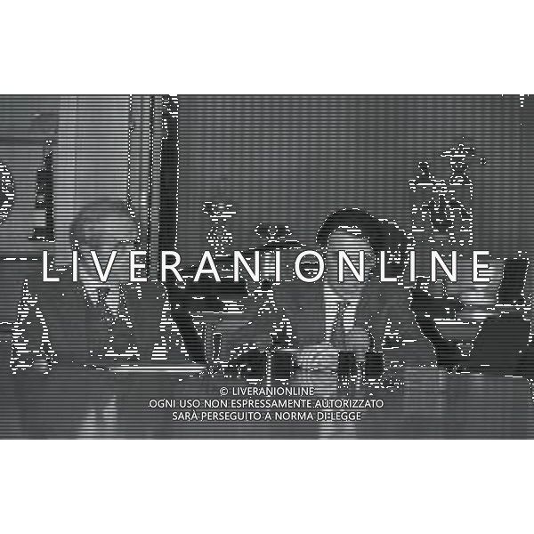 NEG-RETROSPETTIVA MASSIMO MORATTI PRESIDENTE INTER  NELLA FOTO MASSIMO MORATTI PRESIDENTE INTER CON GIUSEPPE PRISCO NELL\'ANNO 1995 IN CONFERENZA STAMPA A MILANO SEDE INTER  AG ALDO LIVERANI SAS 