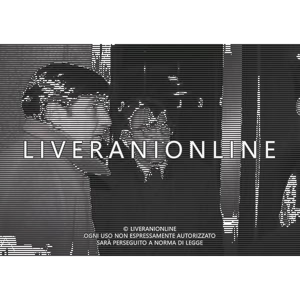 NEG-RETROSPETTIVA MASSIMO MORATTI PRESIDENTE INTER  NELLA FOTO MASSIMO MORATTI PRESIDENTE INTER AL SUO ARRIVO IN SARAS NELL\'ANNO 1995 CON IL GIORNALISTA MARCO CIVOLI AG ALDO LIVERANI SAS