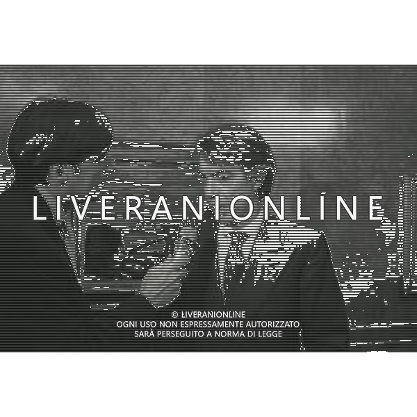 NEG-RETROSPETTIVA MASSIMO MORATTI PRESIDENTE INTER  NELLA FOTO MASSIMO MORATTI PRESIDENTE INTER AL SUO ARRIVO IN SARAS NELL\'ANNO 1995 CON IL GIORNALISTA MARCO CIVOLI AG ALDO LIVERANI SAS