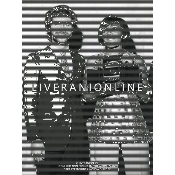 ST-RETROSPETTIVA SHIRLEY BASSEY CANTANTE NELLA FOTO SHIRLEY BASSEY AG ALDO LIVERANI SAS