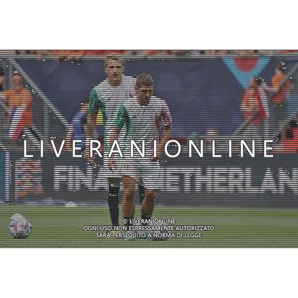 Marco Verratti (Italy) and Mateo Retegui (Italy) warm up during the UEFA Nations League 2022/23 match between Netherland and Italy at FC Twente Stadium on June 18, 2023 in Enschede, Netherland. Photo by Emmanuele Mastrodonato/ag. Aldo Liverani sas