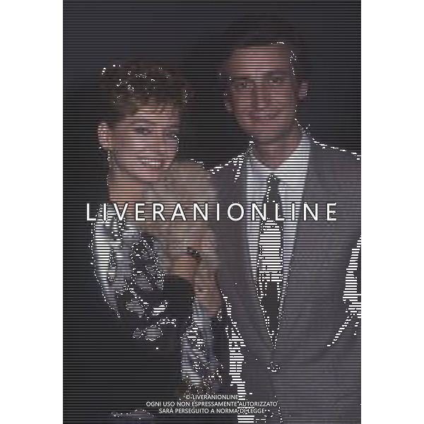 DIAP-RETROSPETTIVA ENRICA BONACCORTI ATTRICE E CONDUTTRICE TELEVISIVA NELLA FOTO ENRICA BONACCORTI CON PIERO BADALONI A ROMA NELL\'ANNO 1984 FOTO EDGARDO DELLA SCORCIOSA-AG ALDO LIVERANI SAS 