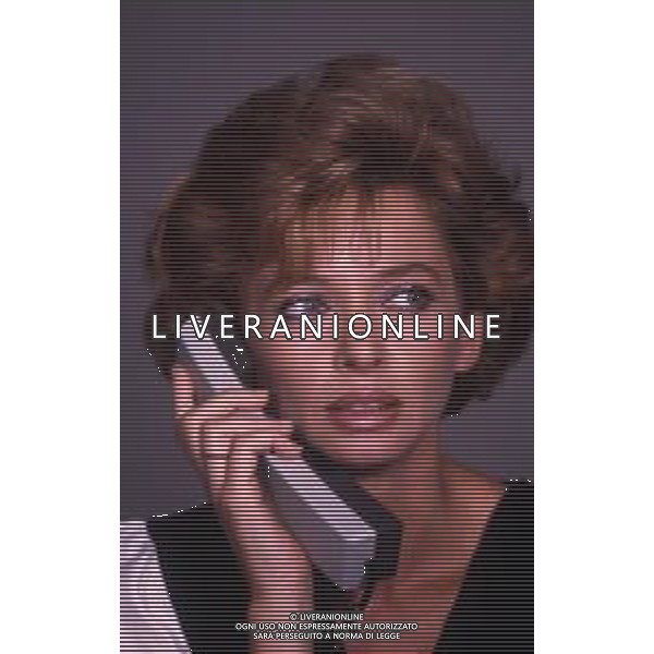 DIAP-RETROSPETTIVA ENRICA BONACCORTI ATTRICE E CONDUTTRICE TELEVISIVA NELLA FOTO ENRICA BONACCORTI NELLA TRASMISSIONE TELEVISIVA PRONTO CHI GIOCA NELL\'ANNO 1985 FOTO EDGARDO DELLA SCORCIOSA-AG ALDO LIVERANI SAS 