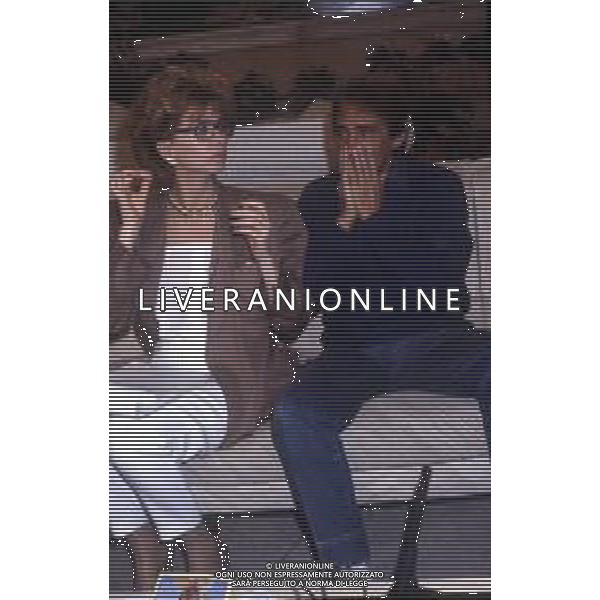 DIAP-RETROSPETTIVA ENRICA BONACCORTI ATTRICE E CONDUTTRICE TELEVISIVA NELLA FOTO ENRICA BONACCORTI CON WALTER CHIARI A ROMA NELL\'ANNO 1986 FOTO EDGARDO DELLA SCORCIOSA-AG ALDO LIVERANI SAS  