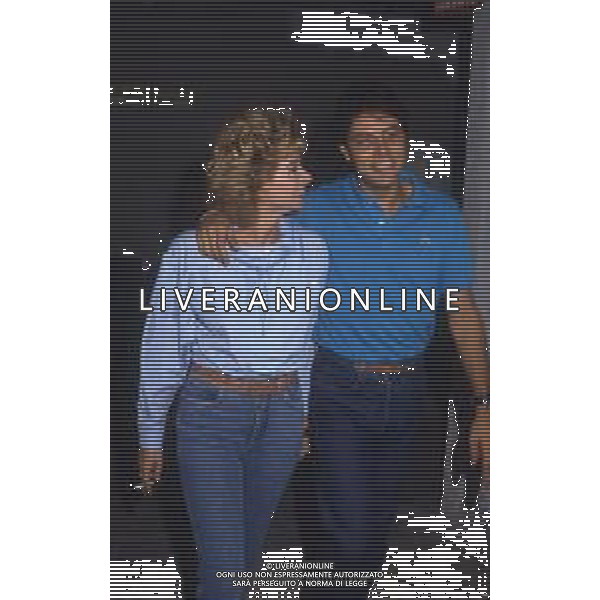 DIAP-RETROSPETTIVA ENRICA BONACCORTI ATTRICE E CONDUTTRICE TELEVISIVA NELLA FOTO ENRICA BONACCORTI CON ARNALDO DEL PIAVE IN MENSA RAI A ROMA NELL\'ANNO 1986 FOTO EDGARDO DELLA SCORCIOSA-AG ALDO LIVERANI SAS   