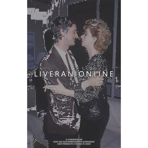 DIAP-RETROSPETTIVA ENRICA BONACCORTI ATTRICE E CONDUTTRICE TELEVISIVA NELLA FOTO ENRICA BONACCORTI CON PIERO BADALONI NELLA TRASMISSIONE TELEVISIVA PRONTO CHI GIOCA NELL\'ANNO 1986 FOTO EDGARDO DELLA SCORCIOSA-AG ALDO LIVERANI SAS 