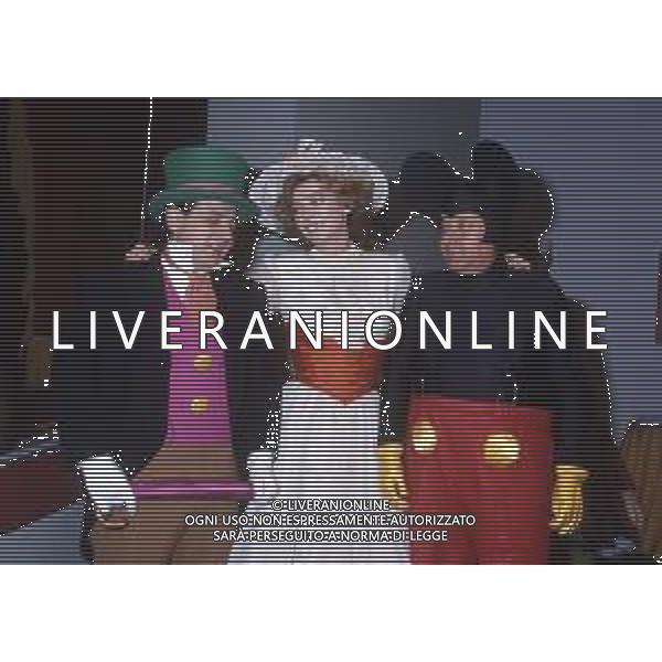 DIAP-RETROSPETTIVA ENRICA BONACCORTI ATTRICE E CONDUTTRICE TELEVISIVA NELLA FOTO ENRICA BONACCORTI CON PAOLO VILLAGGIO E GIANCARLO MAGALLI A ROMA NELL\'ANNO 1987 FOTO EDGARDO DELLA SCORCIOSA-AG ALDO LIVERANI SAS 