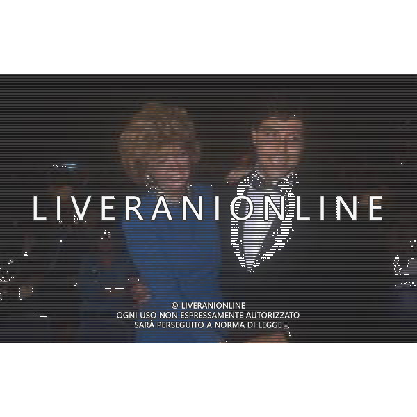 DIAP-RETROSPETTIVA ENRICA BONACCORTI ATTRICE E CONDUTTRICE TELEVISIVA NELLA FOTO ENRICA BONACCORTI CON LA FIGLIA VERDIANA E ARNALDO DELPIAVE A ROMA NELL\'ANNO 1987 FOTO EDGARDO DELLA SCORCIOSA-AG ALDO LIVERANI SAS   
