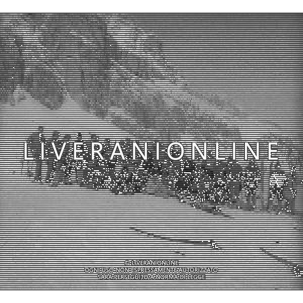 NEG-RETROSPETTIVA SOCCORSO ALPINO NELLA FOTO IL SOCCORSO ALPINO NELL\'ANNO 1966 AG ALDO LIVERANI SAS