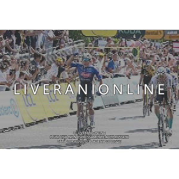 03-07-2023 Tour De France; Tappa 03 Amorebieta Etzano - Bayonne; 2023, Alpecin - Deceuninck; 2023, Bahrain - Victorious; Philipsen, Jasper; Bauhaus, Phil; Bayonne; ©SIROTTI/AGENZIA ALDO LIVERANI SAS