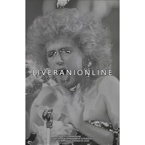 Neg- RETROSPETTIVA LORETTA GOGGI CANTANTE E CONDUTTRICE TELEVISIVA NELLA FOTO A SAINT VINCENT NEL 1987 AG ALDO LIVERANI SAS