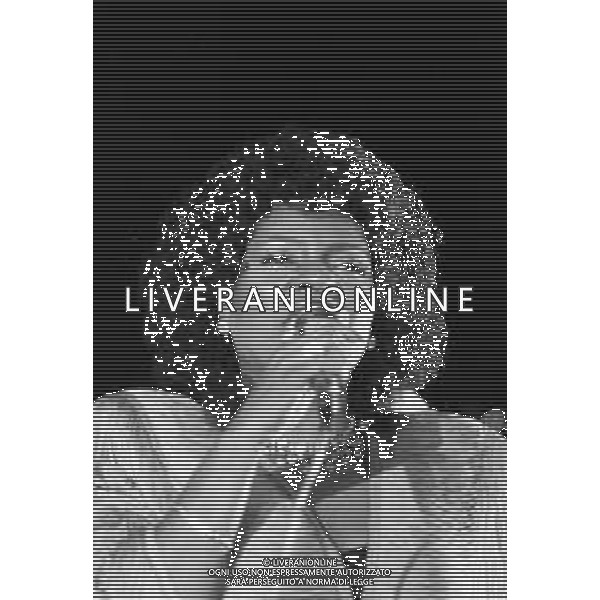 Neg- RETROSPETTIVA GLORIA GAYNOR CANTANTE NELLA FOTO A MILANO NEL 1982 AG ALDO LIVERANI SAS