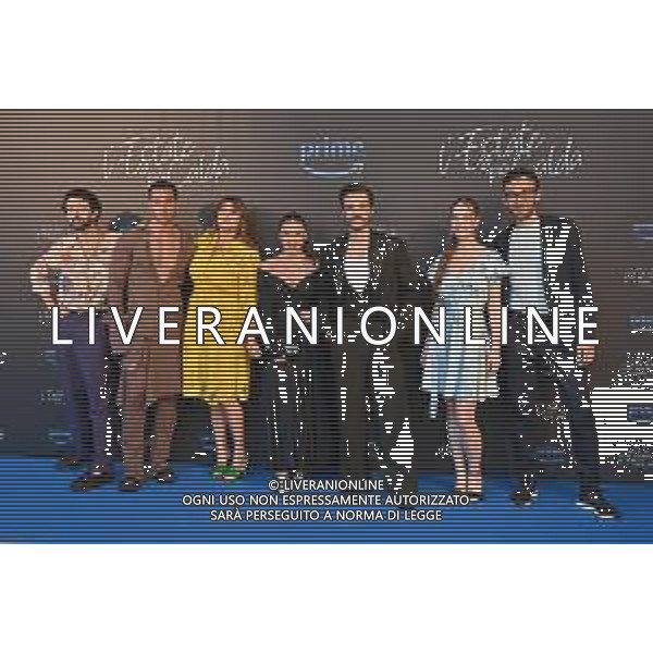 TVRG Photocall Estate Piu\' Calda nella foto il cast da SX Pierluca Mariti, Giuseppe Giofre\', Michela Giraud, Alice Angelica, Gianmarco Saurino, Nicole Damiani e Matteo Pilati Milano 04-07-2023 Photocall in occasione della premiere del film L\'Estate Piu\' Calda foto Roberto Garavaglia/ag. Aldo Liverani sas/AGENZIA ALDO LIVERANI SAS