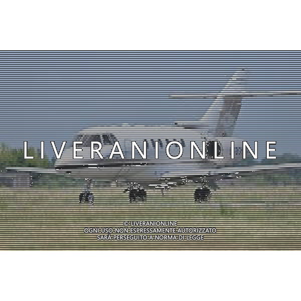TVRG Aerei Milano Linate nella foto un jet privato Segrate (Milano) 03-07-2023 Aerei in partenza e arrivo all\'aeroporto di Milano Linate foto Roberto Garavaglia/ag. Aldo Liverani sas/AGENZIA ALDO LIVERANI SAS