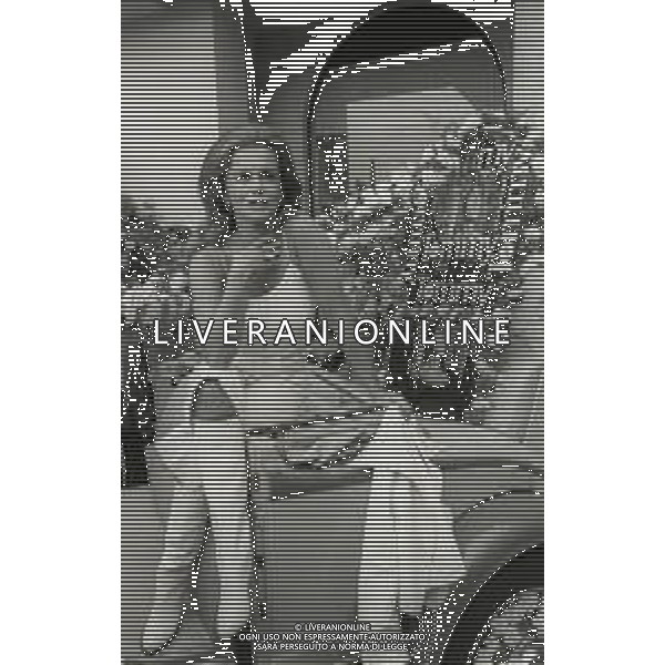 NEG-RETROSPETTIVA ANN MARGRET ATTRICE NELLA FOTO ANN MARGRET PSEUDONIMO DI ANN MARGRET OLSSON A CANNES NELL\'ANNO 1975 AG ALDO LIVERANI SAS