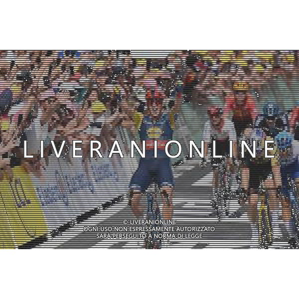 08-07-2023 Tour De France; Tappa 08 Libourne - Limoges; 2023, Lidl - Trek; 2023, Jumbo - Visma; Pedersen, Mads; Van Aert, Wout; Limoges; ©SIROTTI/AGENZIA ALDO LIVERANI SAS