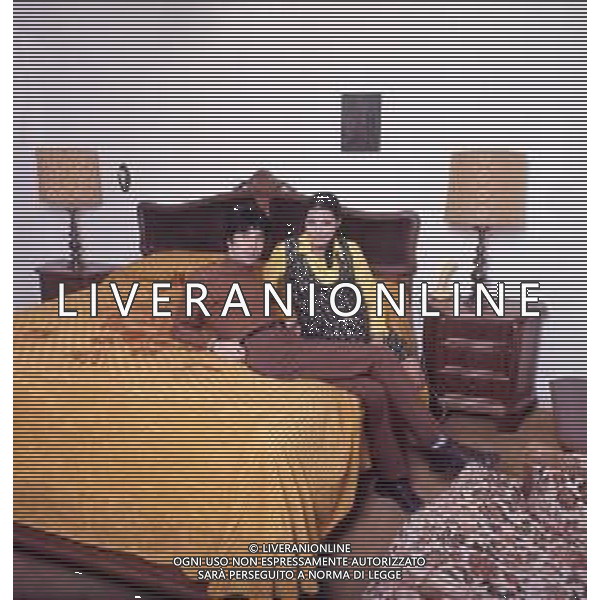 COL-RETROSPETTIVA DON BACKY PSEUDONIMO DI ALDO CAPONI CANTAUTORE ATTORE E SCRITTORE  NELLA FOTO DON BACKY CON LA MOGLIE LILIANA PETRALIA AG ALDO LIVERANI SAS 