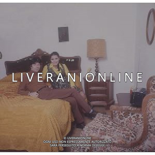 COL-RETROSPETTIVA DON BACKY PSEUDONIMO DI ALDO CAPONI CANTAUTORE ATTORE E SCRITTORE  NELLA FOTO DON BACKY CON LA MOGLIE LILIANA PETRALIA AG ALDO LIVERANI SAS 