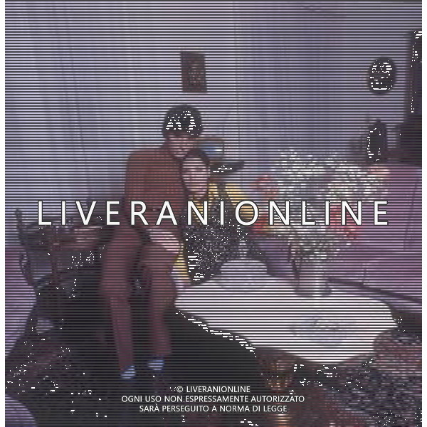 COL-RETROSPETTIVA DON BACKY PSEUDONIMO DI ALDO CAPONI CANTAUTORE ATTORE E SCRITTORE  NELLA FOTO DON BACKY CON LA MOGLIE LILIANA PETRALIA AG ALDO LIVERANI SAS  