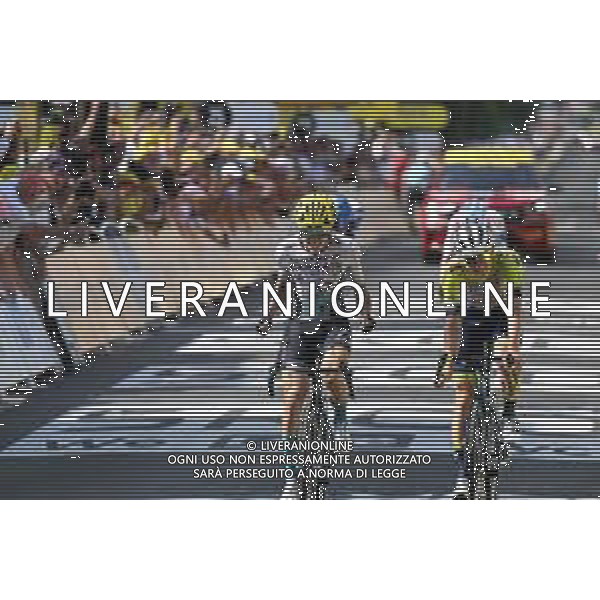 11-07-2023 Tour De France; Tappa 10 Vulcania - Issoire; 2023, Bahrain - Victorious; 2023, Intermarche - Circus Wanty; Bilbao, Peio; Zimmermann, Georg; Issoire; ©SIROTTI / AGENZIA ALDO LIVERANI SAS