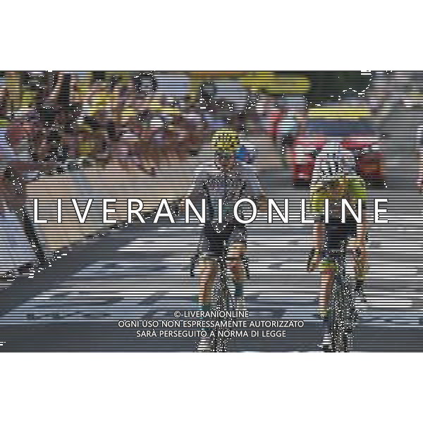 11-07-2023 Tour De France; Tappa 10 Vulcania - Issoire; 2023, Bahrain - Victorious; 2023, Intermarche - Circus Wanty; Bilbao, Peio; Zimmermann, Georg; Issoire; ©SIROTTI / AGENZIA ALDO LIVERANI SAS