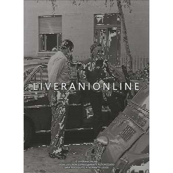 NEG-RETROSPETTIVA MIKE BONGIORNO PRESENTATORE TELEVISIVO NELLA FOTO MIKE BONGIORNO NELL\'ANNO 1972 A MILANO IN CLINICA PER LA NASCITA DEL FIGLIO MICHELE AG ALDO LIVERANI SAS 