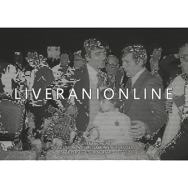 NEG-RETROSPETTIVA MIKE BONGIORNO PRESENTATORE TELEVISIVO NELLA FOTO MIKE BONGIORNO CON DANIELA ZUCCOLI NELL\'ANNO 1977 AD AGRATE BRIANZA AL MATRIMONIO DI MINO REITANO AG ALDO LIVERANI SAS  