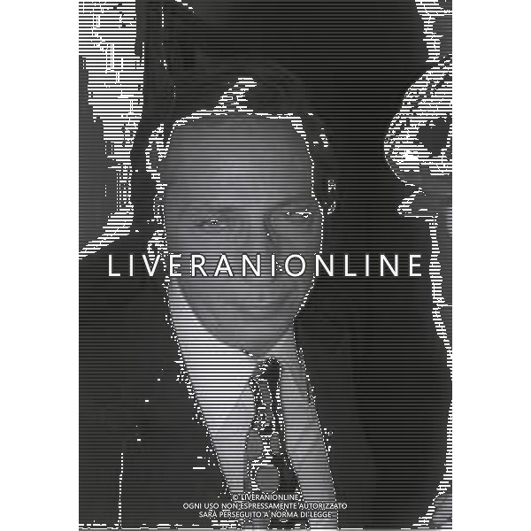 NEG-RETROSPETTIVA MIKE BONGIORNO PRESENTATORE TELEVISIVO NELLA FOTO MIKE BONGIORNO NELL\'ANNO 1972 A MILANO AG ALDO LIVERANI SAS  
