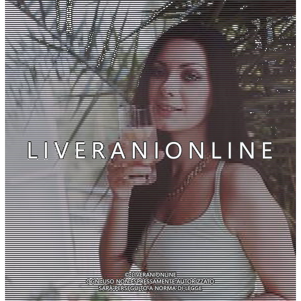 COL-RETROSPETTIVA EDWIGE FENECH ATTRICE NELLA FOTO EDWIGE FENECH ANNI 1970 AG ALDO LIVERANI SAS