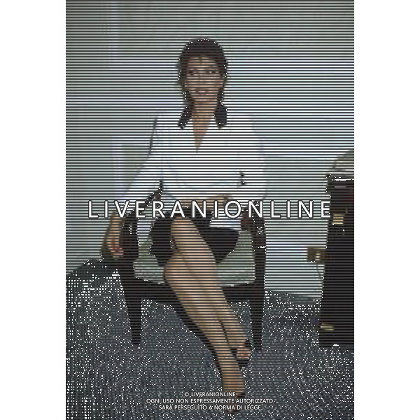 DIAP-RETROSPETTIVA EDWIGE FENECH ATTRICE NELLA FOTO EDWIGE FENECH NELL\'ANNO 1985 AG ALDO LIVERANI SAS  