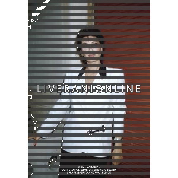 DIAP-RETROSPETTIVA EDWIGE FENECH ATTRICE NELLA FOTO EDWIGE FENECH NELL\'ANNO 1985 AG ALDO LIVERANI SAS  