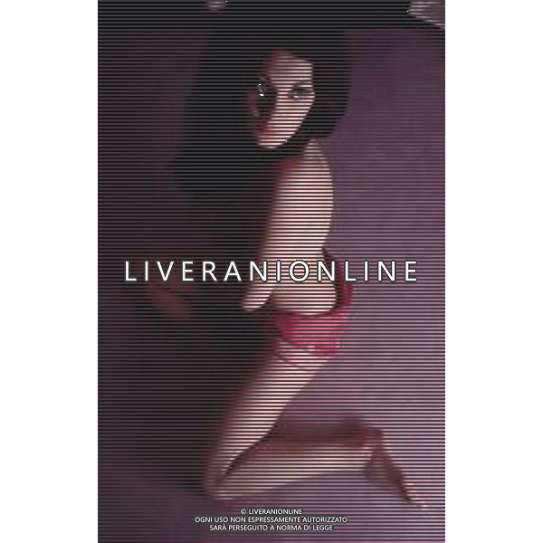 DIAP-RETROSPETTIVA EDWIGE FENECH ATTRICE NELLA FOTO EDWIGE FENECH AG ALDO LIVERANI SAS