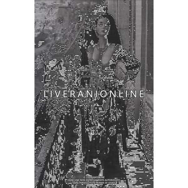 NEG--1970 TAORMINA-RETROSPETTIVA EDWIGE FENECH ATTRICE NELLA FOTO EDWIGE FENECH AG ALDO LIVERANI SAS