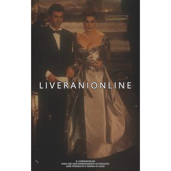 DIAP-RETROSPETTIVA EDWIGE FENECH ATTRICE NELLA FOTO EDWIGE FENECH NELL\'ANNO 1991 AL FESTIVAL DI SANREMO E ANDREA OCCHIPINTI AG ALDO LIVERANI SAS 