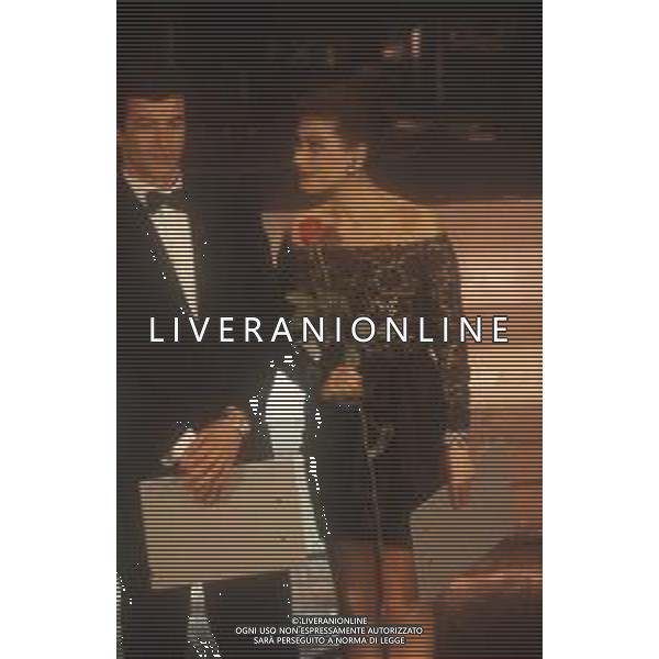 DIAP-RETROSPETTIVA EDWIGE FENECH ATTRICE NELLA FOTO EDWIGE FENECH NELL\'ANNO 1991 AL FESTIVAL DI SANREMO E ANDREA OCCHIPINTI AG ALDO LIVERANI SAS 