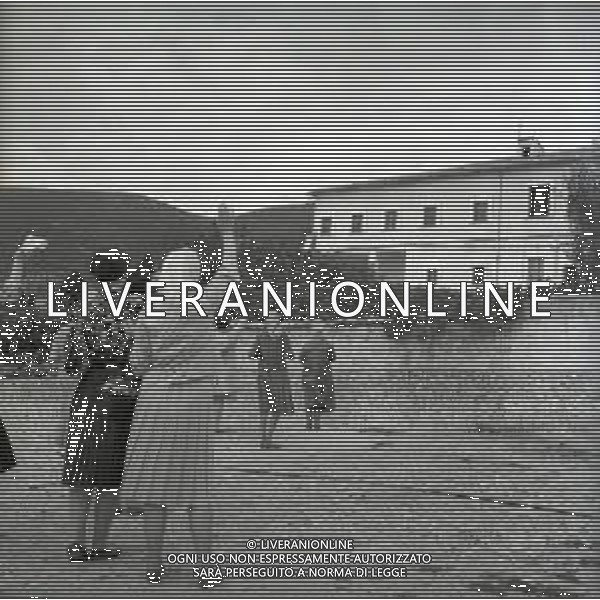 NEG-1964 SAN GIOVANNI ROTONDO IL SANTUARIO SANTA MARIA DELLE GRAZIE PAESE DOVE I CREDENTI SI RECANO PER LA VISITA A PADRE PIO AG ALDO LIVERANI SAS
