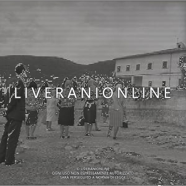 NEG-1964 SAN GIOVANNI ROTONDO IL SANTUARIO SANTA MARIA DELLE GRAZIE PAESE DOVE I CREDENTI SI RECANO PER LA VISITA A PADRE PIO AG ALDO LIVERANI SAS