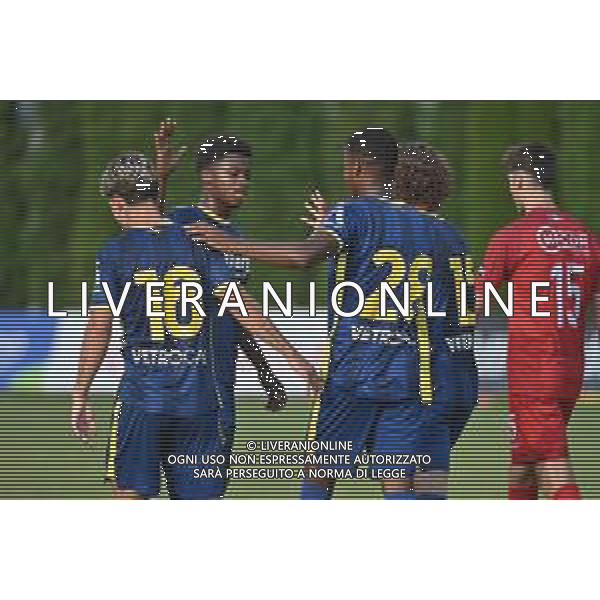 esultanza Hellas Verona dopo un gol Hellas Verona vs Top22 Calcio Veronese gara amichevole Mezzano (TN) 20-07-2023 Centro Sportivo Intercomunale foto Roberto Garavaglia/ag. Aldo Liverani sas