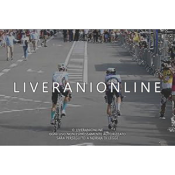 21-07-2023 Tour De France; Tappa 19 Moirans En Montagne - Poligny; 2023, Bahrain - Victorious; 2023, Soudal - Quickstep; Mohoric, Matej; Asgreen, Kasper; Poligny; ©SIROTTI / AGENZIA ALDO LIVERANI SAS