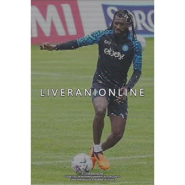 RITIRO NAPOLI DIMARO ALLENAMENTO 21.07.2023 NELLA FOTO: Frank Anguissa FOTO MOSCA/AGENZIA ALDO LIVERANI/ AGENZIA ALDO LIVERANI SAS