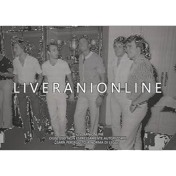 1977 MILANO RADUNO INTER IN SEDE NELLAFOTO ---------ALESSANDRO SCANZIANI-GIACINTO FACCHETTI-RENATO CIPOLLINI E IVANO BORDON AG ALDO LIVERANI SAS