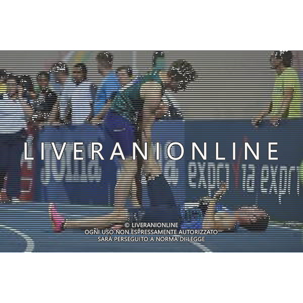 TVRG Campionati Italiani Atletica nella foto Samuele Ceccarelli 1o classificato con i crampi dopo l\'arrivo 100 metri maschili Campionati Italiani assoluti di Atletica Leggera Molfetta (BA) 28-07-2023 Stadio comunale Mario Saverio Cozzoli foto Roberto Garavaglia/ag. Aldo Liverani sas