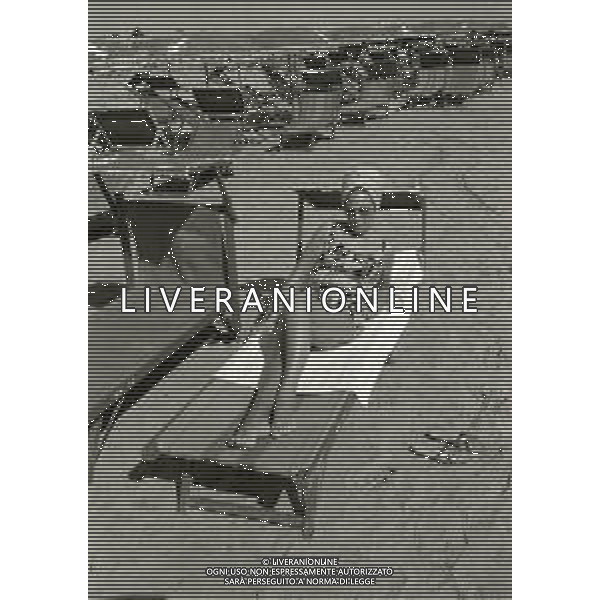 NEG-RETROSPETTIVA RENATA REBALDI CANTANTE LIRICA NELLA FOTO RENATA TEBALDI A RICCIONE NELL\'ANNO 1970 AG ALDO LIVERANI SAS