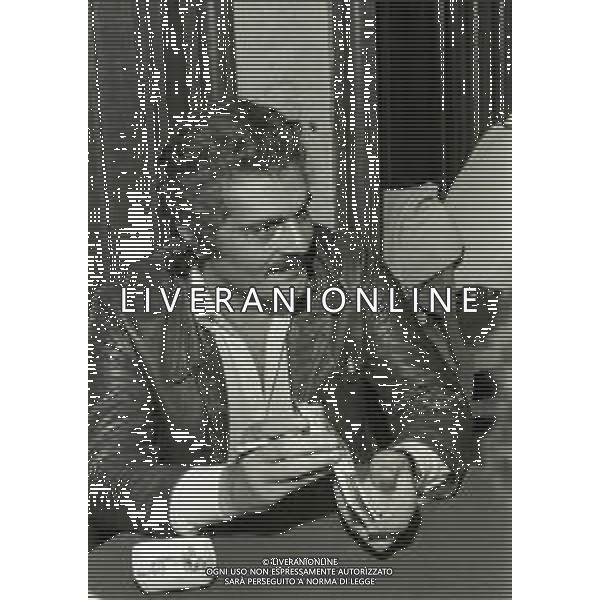 NEG-RETROSPETTIVA OMAR SHARIF ATTORE E GIOCATORE DI BRIDGE NELLA FOTO OMAR SHARIF A VENEZIA NELL\'ANNO 1972 AG ALDO LIVERANI SAS 