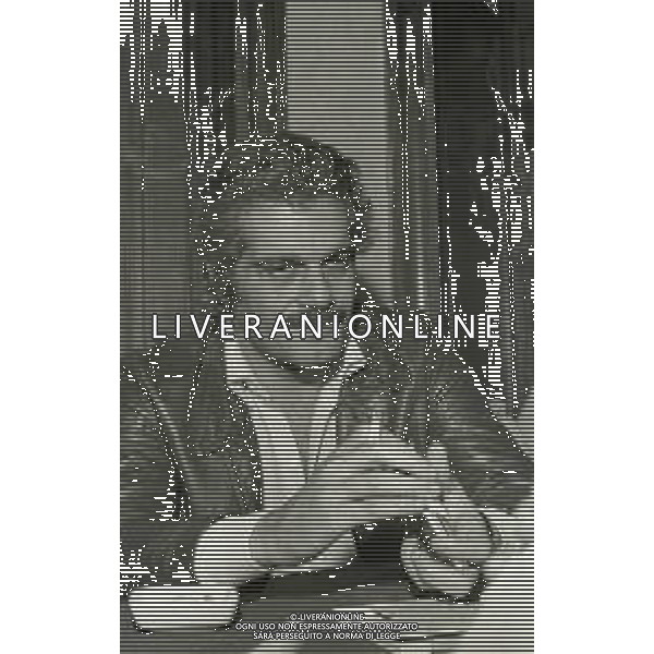 NEG-RETROSPETTIVA OMAR SHARIF ATTORE E GIOCATORE DI BRIDGE NELLA FOTO OMAR SHARIF A VENEZIA NELL\'ANNO 1972 AG ALDO LIVERANI SAS 