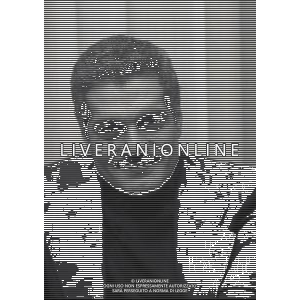 NEG-RETROSPETTIVA OMAR SHARIF ATTORE E GIOCATORE DI BRIDGE NELLA FOTO OMAR SHARIF A MILANO NELL\'ANNO 1973 AG ALDO LIVERANI SAS 